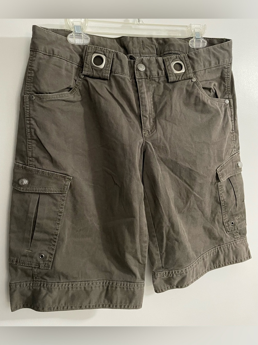Athleta Olive Green Drawstring Utility Shorts Sz.12